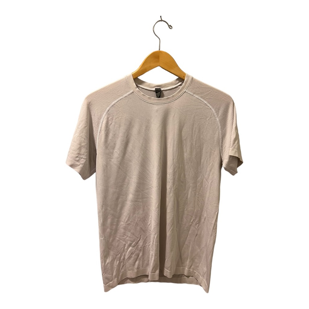 Lululemon training t shirt medium